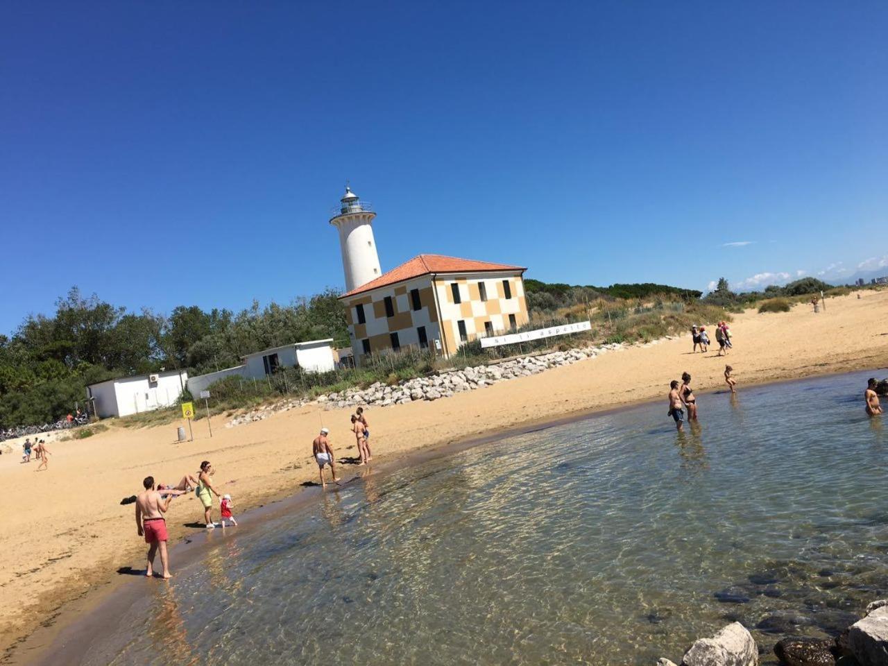 Appartamenti Sirio Via Pesci 6,8,14 Bibione Exterior foto